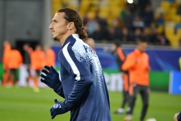 Sky Sports: Zlatan porozumiał się z MU, ale testy dopiero po EURO Sky Sports: Zlatan porozumiał się z MU, ale testy dopiero po EURO