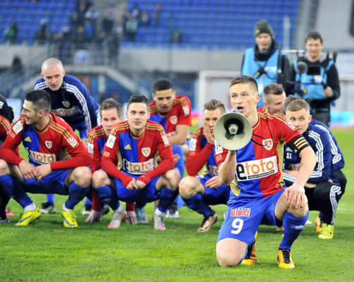 Ekstraklasa: Reprezentant Serbii wzmocni Piasta Ekstraklasa: Reprezentant Serbii wzmocni Piasta