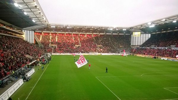 Obrońca rozwiązał kontrakt z FSV Mainz Obrońca rozwiązał kontrakt z FSV Mainz