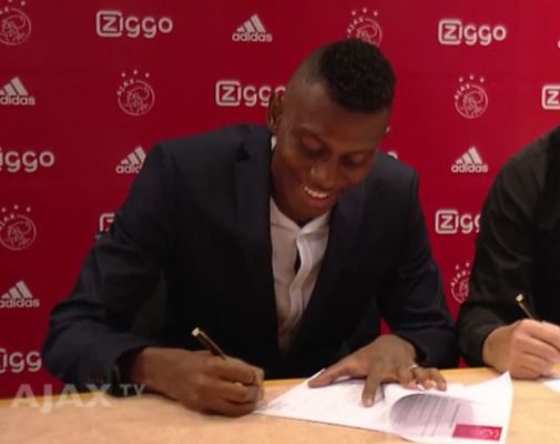 Ajax ma nowego napastnika. To 19-letni Kolumbijczyk Ajax ma nowego napastnika. To 19-letni Kolumbijczyk