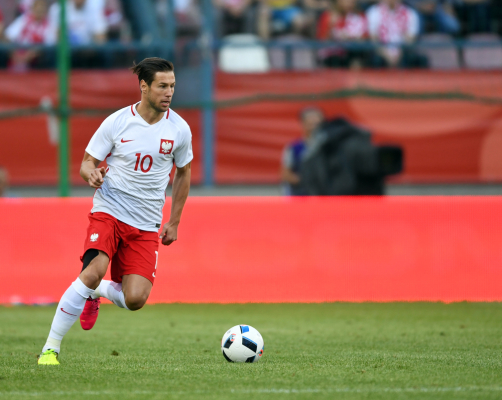 Grzegorz Krychowiak przejdzie do PSG! Zostanie najdroższym piłkarzem w historii polskiej piłki Grzegorz Krychowiak przejdzie do PSG! Zostanie najdroższym piłkarzem w historii polskiej piłki