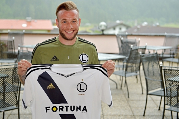 Legia kupiła pomocnika za milion euro Legia kupiła pomocnika za milion euro