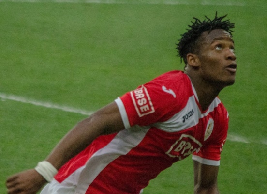 Batshuayi zamienia OM na Chelsea Batshuayi zamienia OM na Chelsea