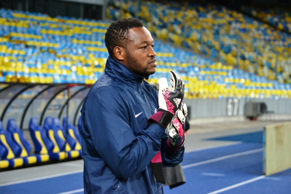 Steve Mandanda przeszedł do Crystal Palace Steve Mandanda przeszedł do Crystal Palace