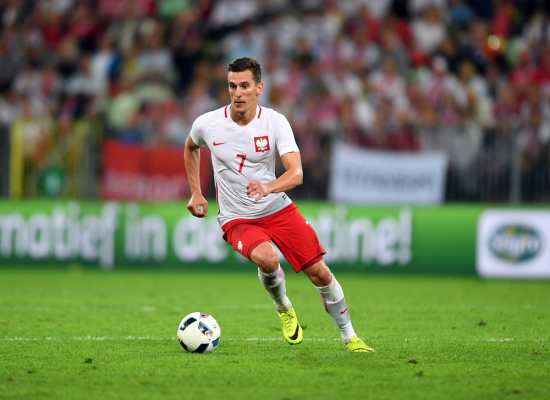 Pelle, Kante i Milik - piłkarze, których wartość najbardziej wzrosła podczas Euro według FourFourTwo Pelle, Kante i Milik - piłkarze, których wartość najbardziej wzrosła podczas Euro według FourFourTwo