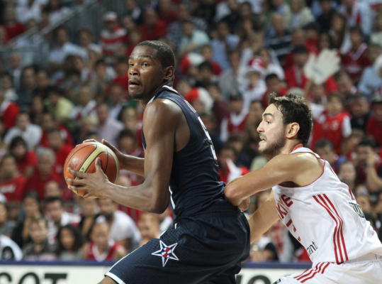 NBA: Durant oficjalnie koszykarzem Warriors NBA: Durant oficjalnie koszykarzem Warriors
