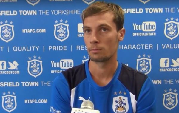 20-latek zamienił Borussię Dortmund na Huddersfield 20-latek zamienił Borussię Dortmund na Huddersfield