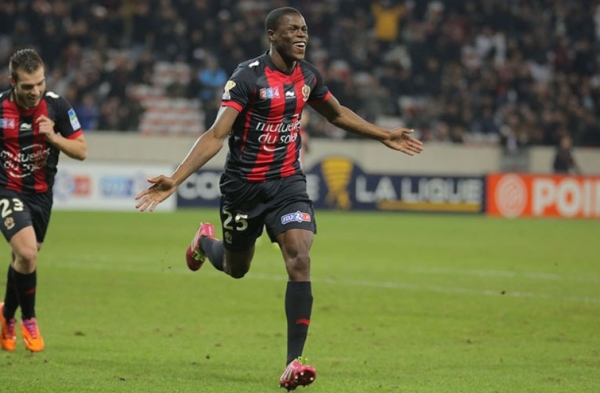 Obrońca OGC Nice wzmocnił SM Caen Obrońca OGC Nice wzmocnił SM Caen