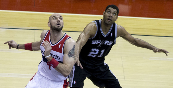 Tim Duncan ogłosił koniec kariery! Tim Duncan ogłosił koniec kariery!