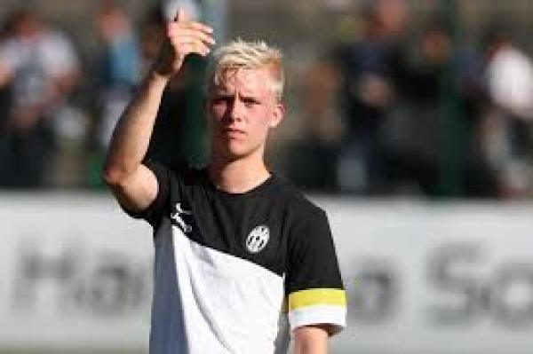 Obrońca Juventusu zagra w Anglii Obrońca Juventusu zagra w Anglii