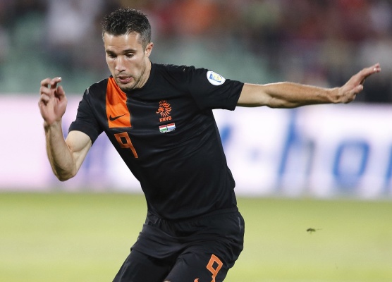 "Van Persie? Żeby go sprowadzić musielibyśmy sprzedać stadion" "Van Persie? Żeby go sprowadzić musielibyśmy sprzedać stadion"