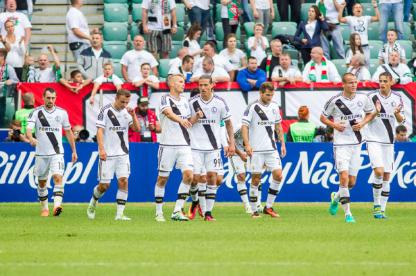 Legia walczy z AS Trenczyn w el. LM. Znamy skład mistrzów Polski Legia walczy z AS Trenczyn w el. LM. Znamy skład mistrzów Polski