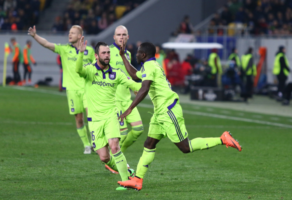 Southampton zainteresowany Stevenem Defourem Southampton zainteresowany Stevenem Defourem