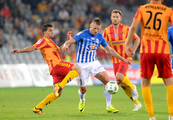 Korona Kielce rozbiła Lecha. Kolejorz wciąż bez zwycięstwa Korona Kielce rozbiła Lecha. Kolejorz wciąż bez zwycięstwa