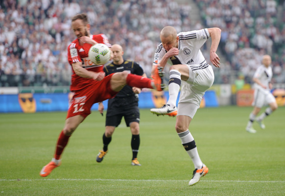 Legia znów bez wygranej w lidze, bez bramek w starciu mistrza z wicemistrzem Legia znów bez wygranej w lidze, bez bramek w starciu mistrza z wicemistrzem