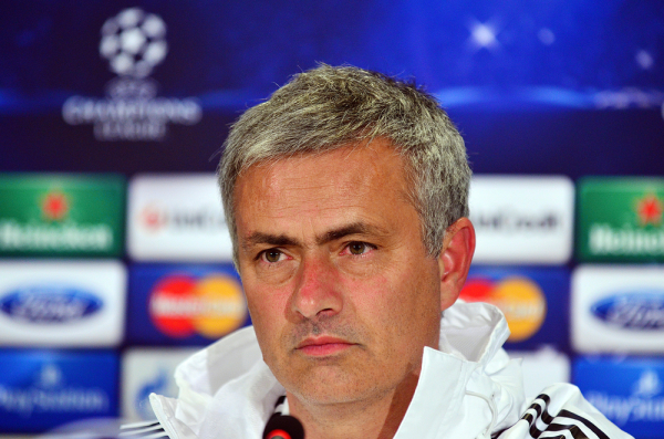 Mourinho o cenie Pogby: Nie sądzę, by w Realu smucili się, bijąc rekordy transferowe Mourinho o cenie Pogby: Nie sądzę, by w Realu smucili się, bijąc rekordy transferowe