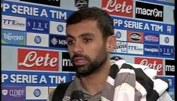 Obrońca Udinese przedłużył kontrakt Obrońca Udinese przedłużył kontrakt
