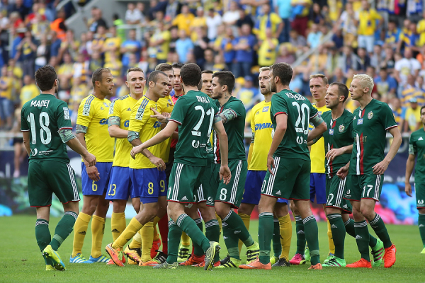 Arka pokonała Śląsk na własnym stadionie Arka pokonała Śląsk na własnym stadionie