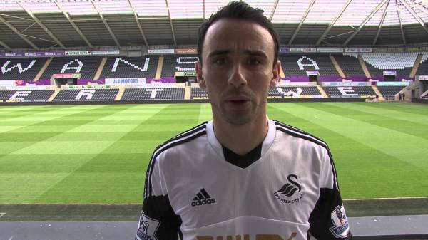 Pomocnik Swansea przedłużył kontrakt Pomocnik Swansea przedłużył kontrakt