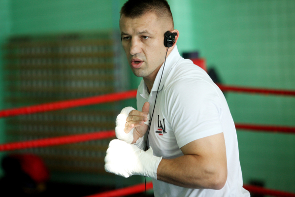 Adamek wróci na ring? "Pojawiają się różne propozycje" Adamek wróci na ring? "Pojawiają się różne propozycje"