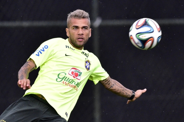 Dani Alves: Nie mieliśmy szczęścia Dani Alves: Nie mieliśmy szczęścia