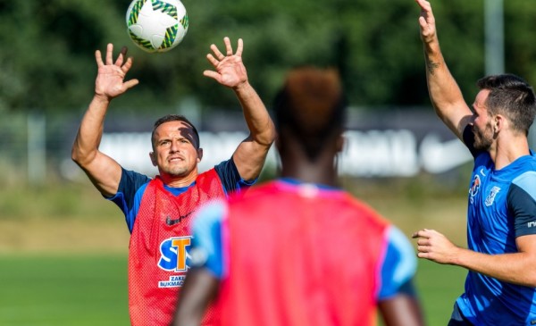 Dariusz Dudka nie zagra przez cztery tygodnie Dariusz Dudka nie zagra przez cztery tygodnie