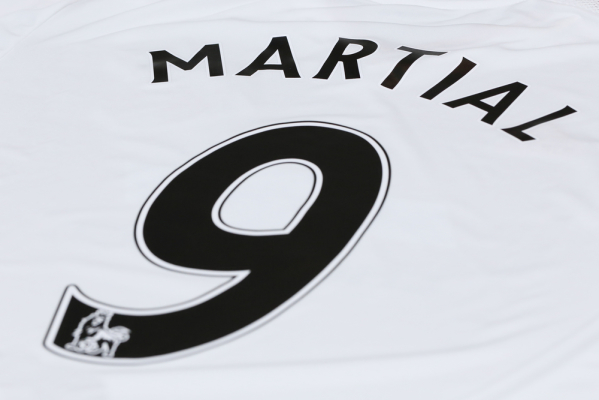 Anthony Martial: Czuję się coraz lepiej Anthony Martial: Czuję się coraz lepiej