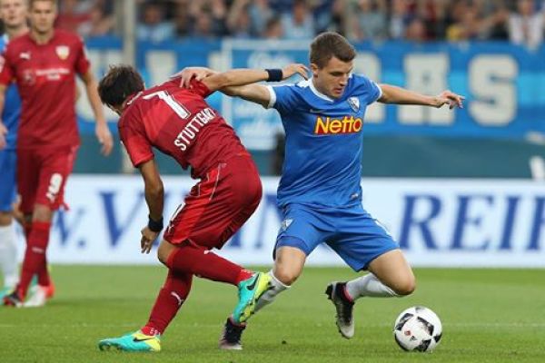 Cały mecz Dawidowicza, remis Bochum ze Stuttgartem Cały mecz Dawidowicza, remis Bochum ze Stuttgartem