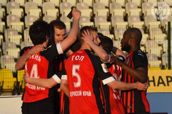 Rosja: 90 minut Gola, remis Amkara z Ufa Rosja: 90 minut Gola, remis Amkara z Ufa