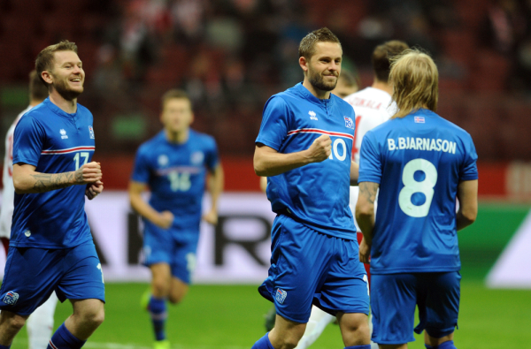 Niesamowita Islandia! Do 90 minuty przegrywali 1:2, ale wygrali 3:2! Niesamowita Islandia! Do 90 minuty przegrywali 1:2, ale wygrali 3:2!