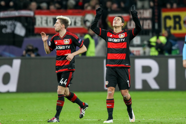 Javier Hernandez na celowniku Valencii Javier Hernandez na celowniku Valencii