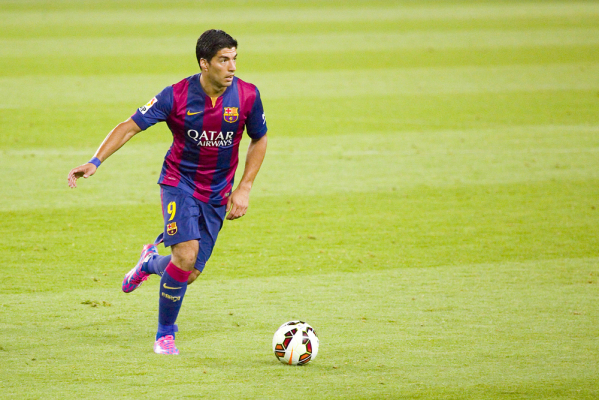 Suarez: Złota Piłka ma więcej wspólnego z marketingiem niż osiągnięciami Suarez: Złota Piłka ma więcej wspólnego z marketingiem niż osiągnięciami