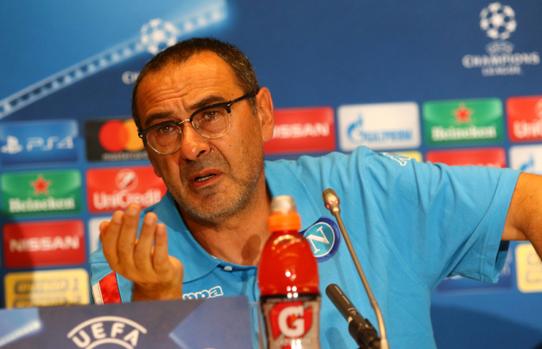 Sarri: Milik nie wróci w ciągu dwóch miesięcy. Nie mogę jednak stać i płakać z tego powodu Sarri: Milik nie wróci w ciągu dwóch miesięcy. Nie mogę jednak stać i płakać z tego powodu