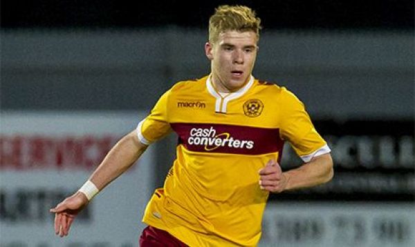 Cadden trzy lata dłużej w Motherwell Cadden trzy lata dłużej w Motherwell