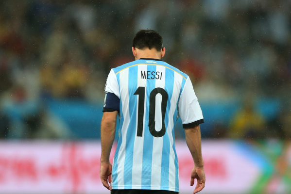 Riquelme: Bez Messiego Argentyna jest przeciętną drużyną Riquelme: Bez Messiego Argentyna jest przeciętną drużyną