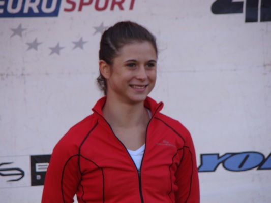 Polka dziewiąta w biathlonowych zawodach otwarcia sezonu w Norwegii Polka dziewiąta w biathlonowych zawodach otwarcia sezonu w Norwegii