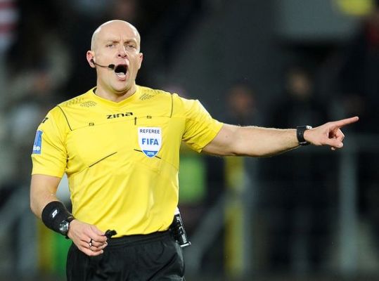 Marciniak poprowadzi mecz Messiego i spółki! Polak sędzią spotkania Argentyny z Islandią Marciniak poprowadzi mecz Messiego i spółki! Polak sędzią spotkania Argentyny z Islandią