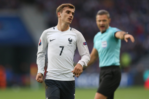Griezmann zagra w derbach Madrytu Griezmann zagra w derbach Madrytu