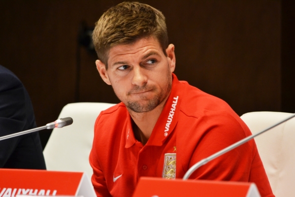 Gerrard nowym menadżerem MK Dons? Gerrard nowym menadżerem MK Dons?