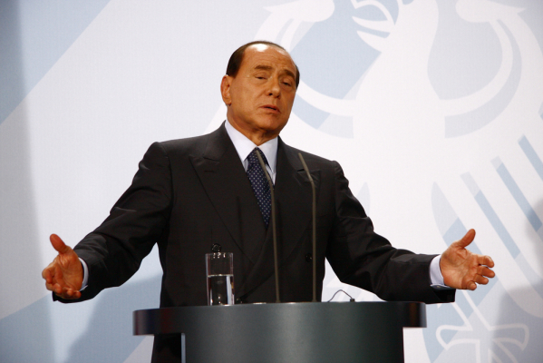 Berlusconi o taktyce Milanu: Powinniśmy grać inaczej Berlusconi o taktyce Milanu: Powinniśmy grać inaczej