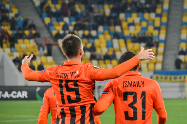 Szachtar rozbił Konyaspor, remis w Gandawie Szachtar rozbił Konyaspor, remis w Gandawie