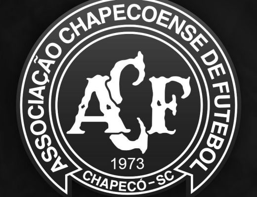 Piłkarski świat solidarny z Chapecoense. Brazylijskie kluby chcą wypożyczać im piłkarzy za darmo Piłkarski świat solidarny z Chapecoense. Brazylijskie kluby chcą wypożyczać im piłkarzy za darmo