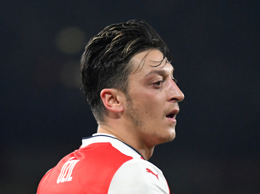 Oezil: Premier League potrzebuje przerwy zimowej Oezil: Premier League potrzebuje przerwy zimowej