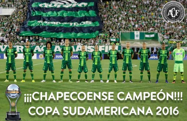 Oficjalnie: Chapecoense z pucharem Copa Sudamericana Oficjalnie: Chapecoense z pucharem Copa Sudamericana