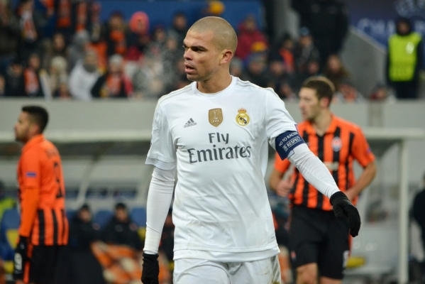 Dwa chińskie zespoły zainteresowane Pepe Dwa chińskie zespoły zainteresowane Pepe
