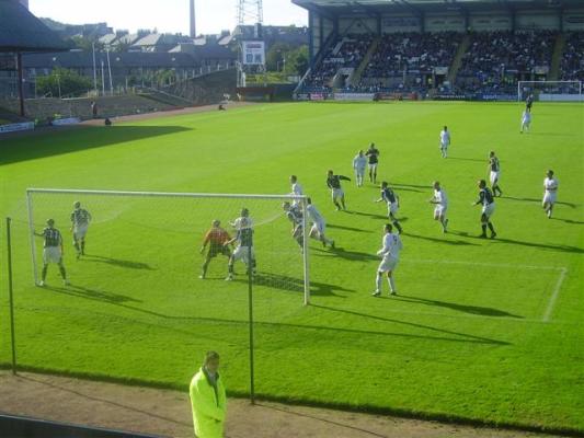 Pewna wygrana Dundee FC z St. Johnstone Pewna wygrana Dundee FC z St. Johnstone
