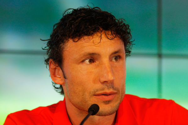 Van Bommel: Z Bayernu odszedłem przez van Gaala Van Bommel: Z Bayernu odszedłem przez van Gaala