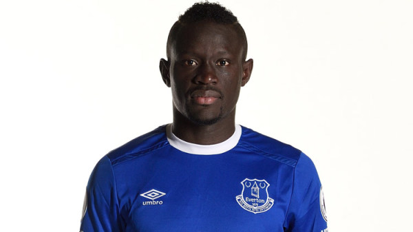 Everton wypożyczył Niasse do Hull City Everton wypożyczył Niasse do Hull City