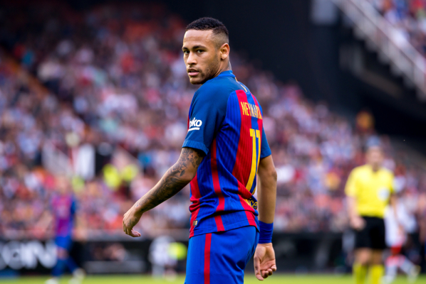Barcelona walczy z Neymarem. Chce od niego odszkodowania za odejście do PSG Barcelona walczy z Neymarem. Chce od niego odszkodowania za odejście do PSG
