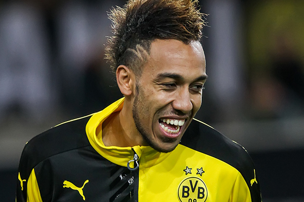 Aubameyang rozważał grę w Chinach. "Każdy zastanawiałby się nad takim ruchem" Aubameyang rozważał grę w Chinach. "Każdy zastanawiałby się nad takim ruchem"